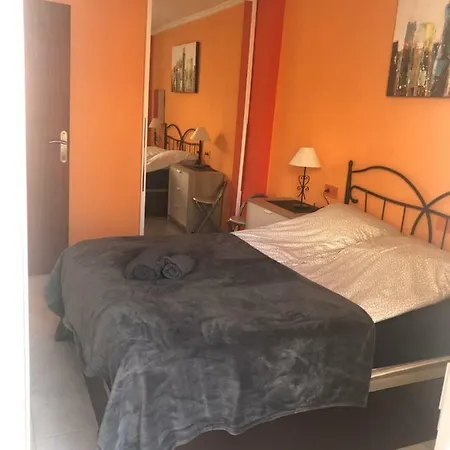 Gallud Apartment